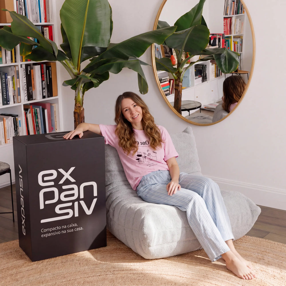 Poltrona na Caixa Mood – Bouclé Cinza
