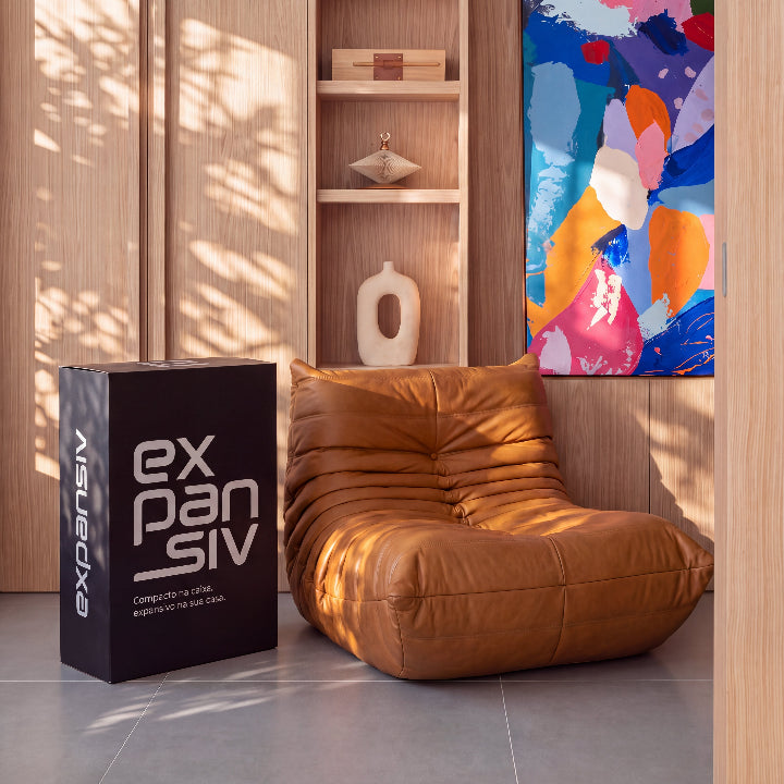 Poltrona na Caixa Mood – Courino Marrom